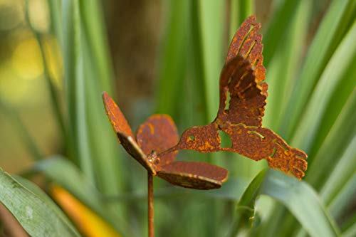 Hummingbird and Flower Garden Stake | Steel Construction with Real Rust Finish | Made in USA