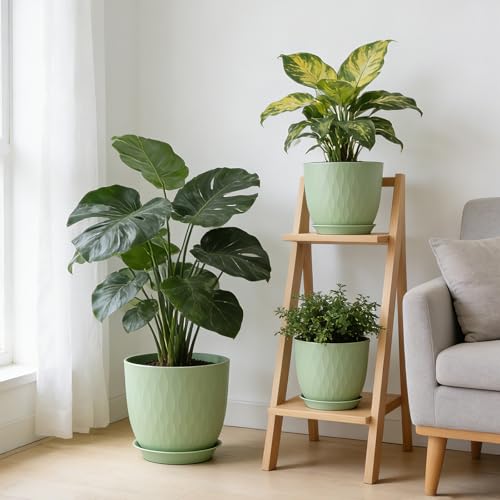 GARDIFE 5-Pack Plastic Plant Pots 7-10in with Drainage & Saucers, Green - color: Green