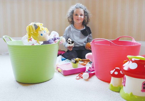 Red Gorilla Large Flexible Plastic Tub, Toy Storage, Laundry, Gardening & More, 38 Liter/10 Gallon, Red - color: Red