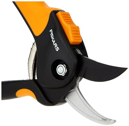 Fiskars Bypass Pruning Shears, 5/8" Cut Capacity Garden Clippers, SoftGrip (Pack of 6) - size: SoftGrip (Pack of 6)