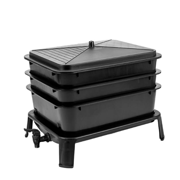 Worm Composting Bin 3-Layer Stackable Outdoor Composter for Kitchen Scraps