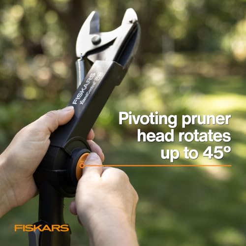 Fiskars XtendControl 3-6 Ft Extension Pole, Durable Aluminum Construction