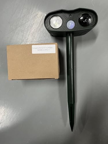 2026 Sonic Fortress Pro Deer Repellent Solar Ultrasonic Animal Repellent
