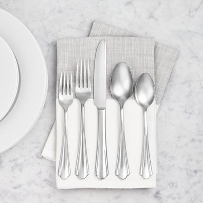 Amazon Basics Stainless Steel Dishwasher Safe Dinner Forks with Scalloped Edge, Well-Balanced Weight, Silver, Pack of 12 - size: Dinner Forks