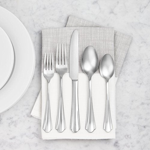 Amazon Basics Stainless Steel Dishwasher Safe Dinner Forks with Scalloped Edge, Well-Balanced Weight, Silver, 12 Count (Pack of 10) - size: Dinner Forks (Pack of 10)