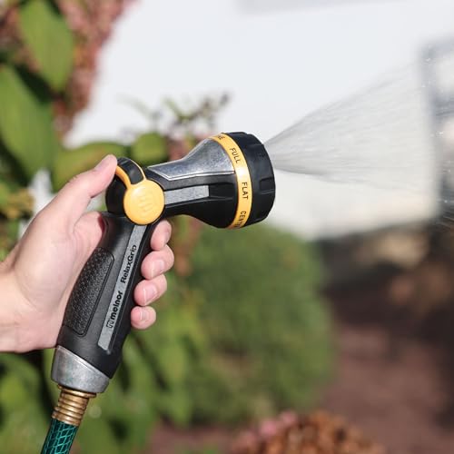 Melnor RelaxGrip Metal 8-Pattern Hose Nozzle: Thumb Operation - size: 8-Pattern, style: Thumb Control