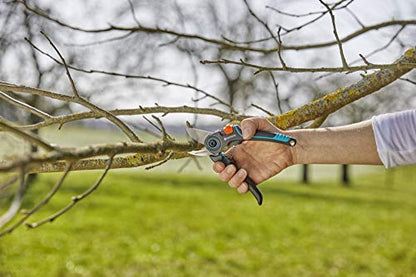 GARDENA ExpertCut Bypass Pruner, Stainless Steel, 7/8 in. Cut - 12203