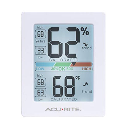AcuRite (01139M) Pro Humidity Meter and Thermometer with Backlight Button