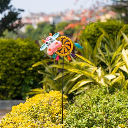 Oak & Lore 2 Pack Metal Cow Wind Spinners Outdoor Yard Decoration