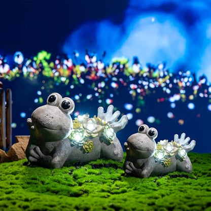 TERESA'S COLLECTIONS Cute Frog Garden Decor with Solar Light 5.5" - size: Medium