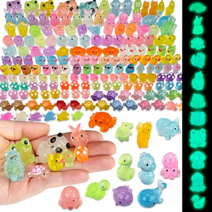 Piemow 180 Pcs Mini Resin Animals Kit, Luminous Landscape Figurines Decor