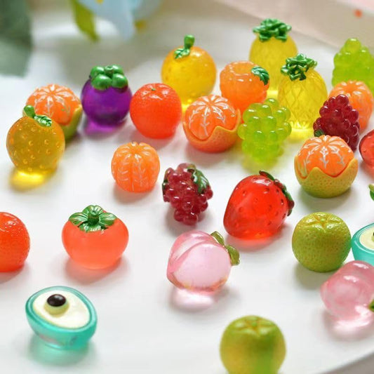 40PCS Mini Resin Plant Variety Pack, Resin Fruits and Vegetables Figurines - color: Random Plants and Fruits