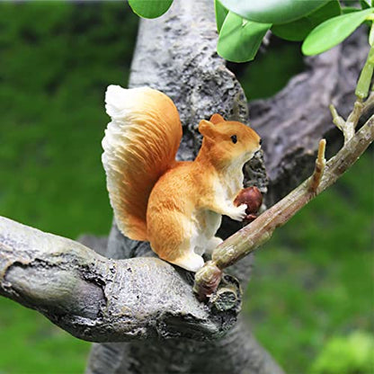 4pcs Squirrel Figures Animal Toy Cake Toppers, Fairy Garden Miniature Squirrel Figurines Collection Playset for Christmas Birthday Gift Desk Decorations