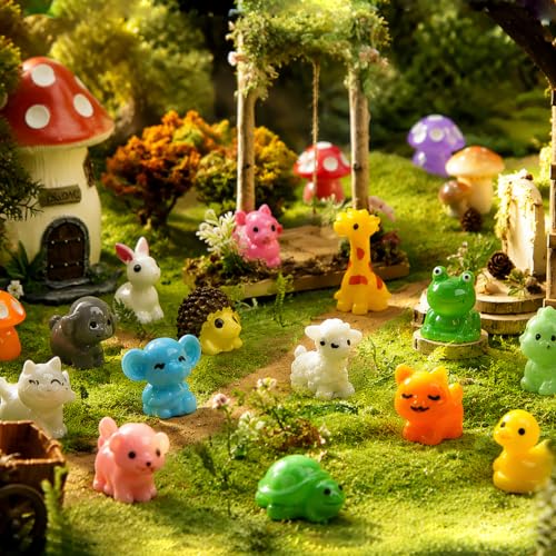90 Pcs Mini Resin Animals 90 Styles Tiny Small Animal Figures to Hide - color: 90pcs Different Styles