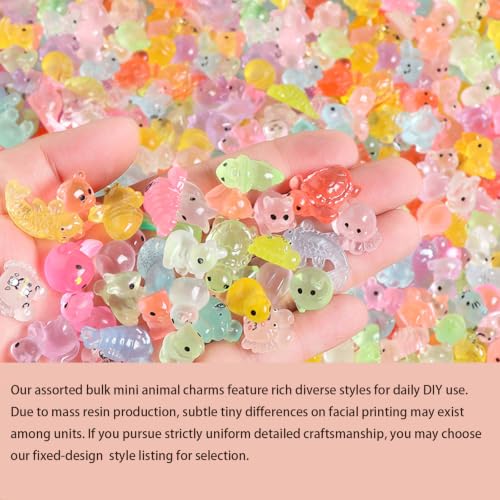 50PCS Luminous Mini Resin Animals, Random Style Resin Animals Variety Pack - color: Glow Animals
