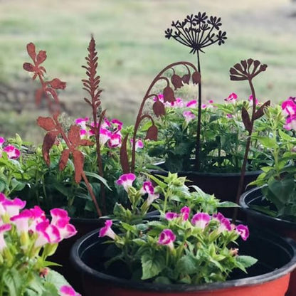 Metal Flowers Garden Stakes - color: Rusty