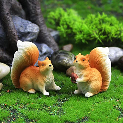 4pcs Squirrel Figures Animal Toy Cake Toppers, Fairy Garden Miniature Squirrel Figurines Collection Playset for Christmas Birthday Gift Desk Decorations