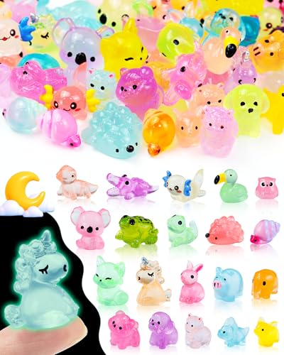 FIVEIZERO 100PCS Luminous Mini Resin Animals Bulk - 20 Styles Multiple Colors per Style Glow in The Dark Plastic Tiny Land Animal Figures for Dollhouse, Fairy Garden, Aquarium & DIY Craft Decor - color: Multi-colored Terrestrial Animals