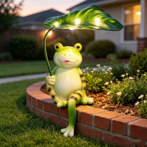 Solar Garden Statues Frog Garden Decor Figurine Lights with Umbrella for Outside,Yard Decorations Outdoor Patio Decor,Gardening Gifts for Women Mother's Day