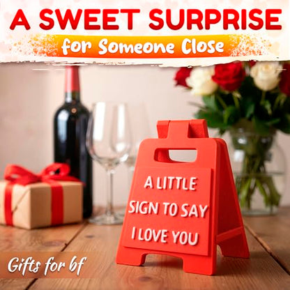 A Little Sign to Say I Love You, 3D Design, Card & Envelope Included - color: Mini Love Sign