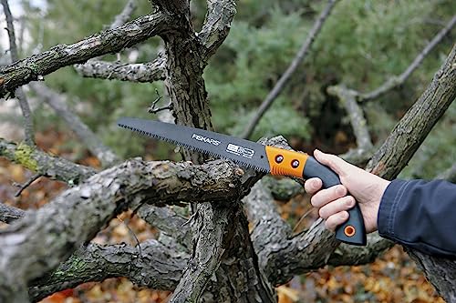 Fiskars 13" PowerTooth Pruning Saw, Hand Saw for Cutting Wood