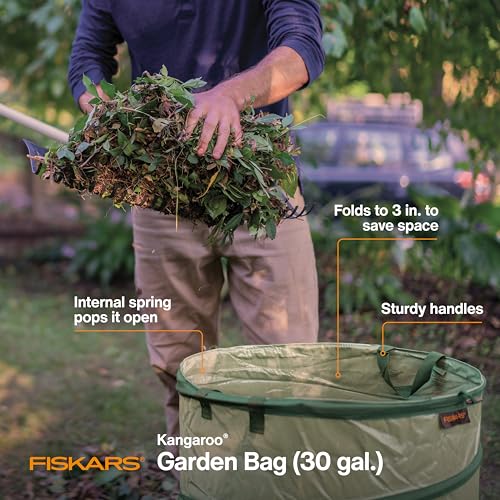 Fiskars 30-Gallon Kangaroo Collapsible Pop Up Garden Bag for Yard Waste