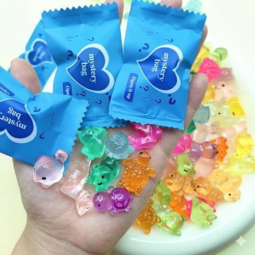 60PCS Mini Resin Animals Mystery Bags, Glow in The Dark Tiny Animal Figurines Toys for Fairy Garden Accessories, DIY Crafts, Party Favors Gifts