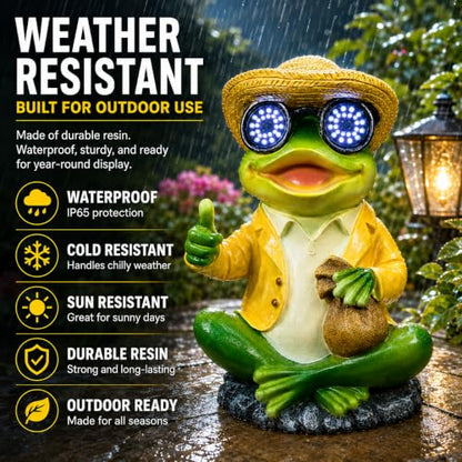 Solar Frog Statue with Blinking LED Eyes, Solar Powered Garden Decor - color: Green Solar Frog Statue