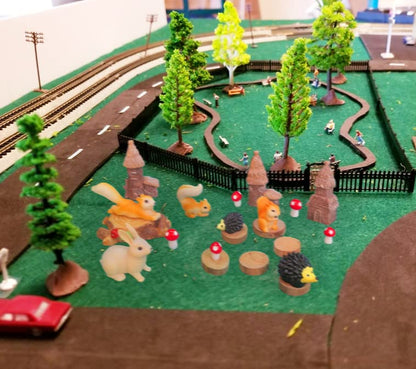 42pcs Fairy Garden Kit, Tree Figures, Animal Figurines, Plastic Trees for Projects 1.5-6 inch(4-16 cm), Model Train Scenery