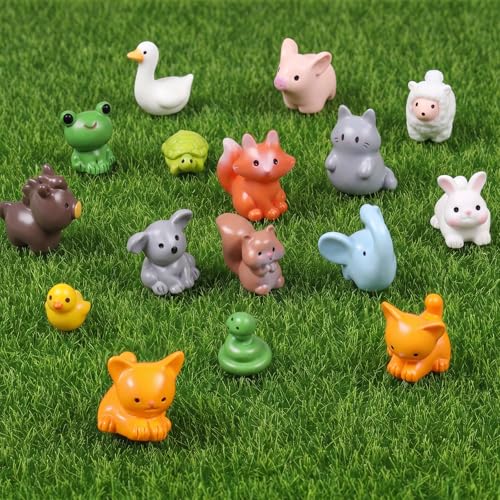 Sibba 30 Pcs Mini Forest Animals Figurines, Mini Resin Animal Miniature