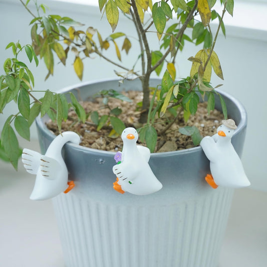 3PCS Goose Statue Duck Figurine Plant Pot Hugger - style: Goose3